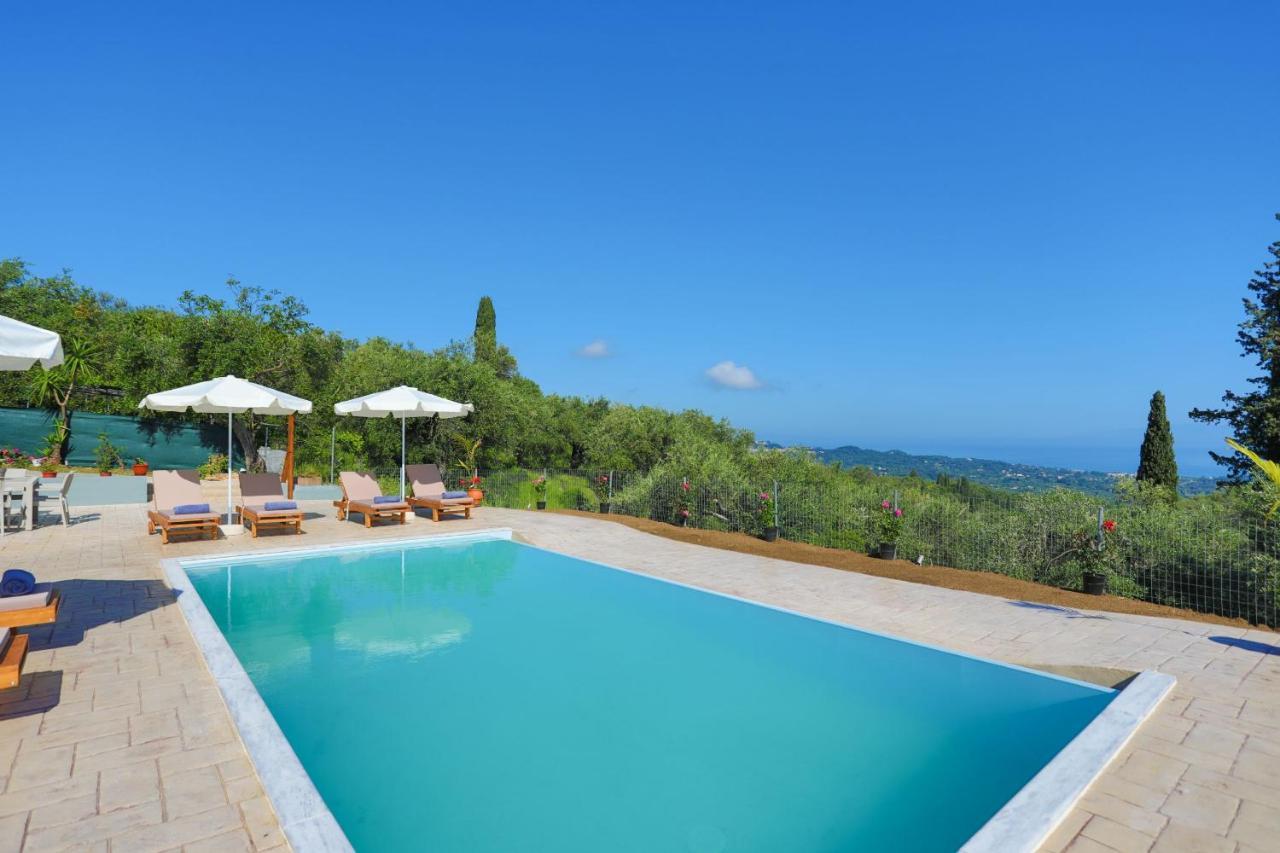 Villa Chrisdina Nymfai Exterior photo